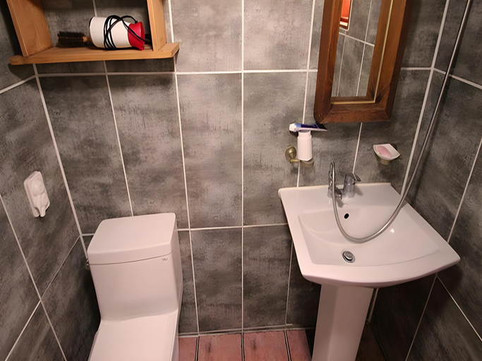 Bathroom, Yujung B&B Guesthouse, Jeonju