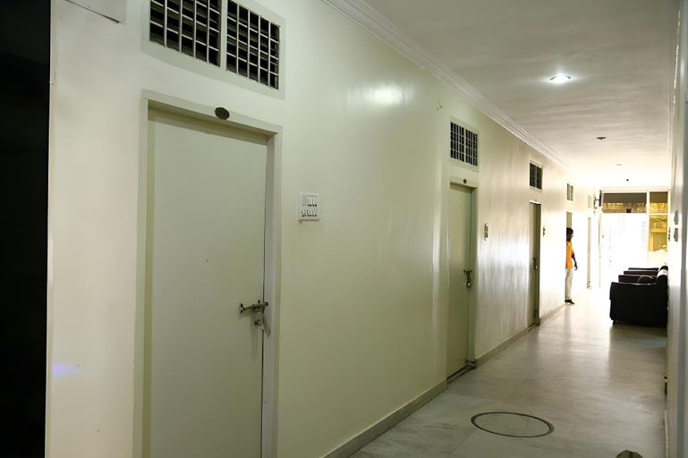 Others 5, Sai sri Krishna Deluxe Lodge, Hyderabad