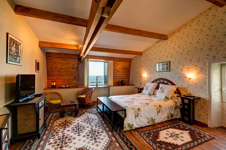 Bedroom 2, La Cameline, Finistère
