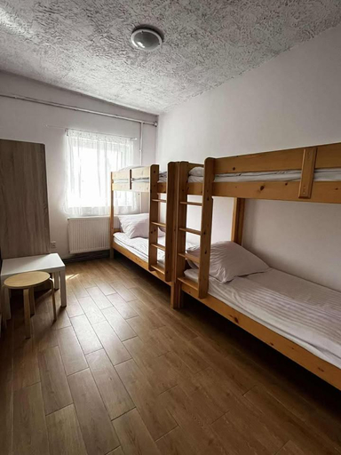 Others 3, Hostel S8, Zambrów