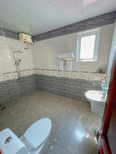 Bathroom 4, Green Hotel Khe Sanh , Hướng Hóa