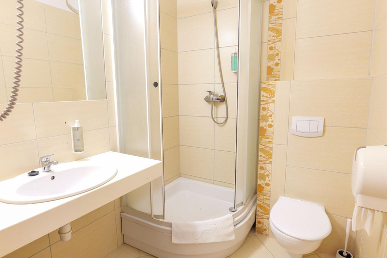 Bathroom 4, Geovita Dabki, Sławno