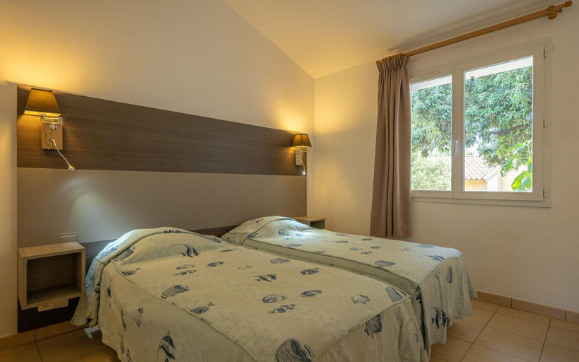 Bedroom 2, Residence Odalys San Martinu, Corse-du-Sud