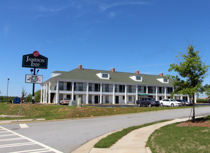 Others, JAMESON INN OAKWOOD, Hall