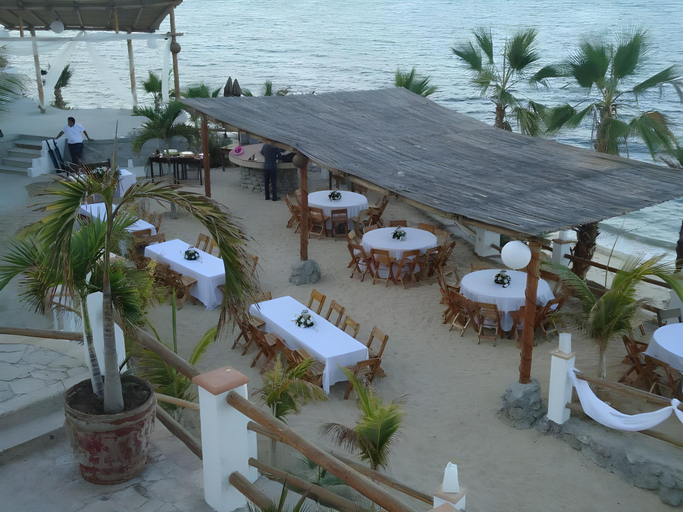 Food & Drinks 3, Villa Paraiso, La Paz