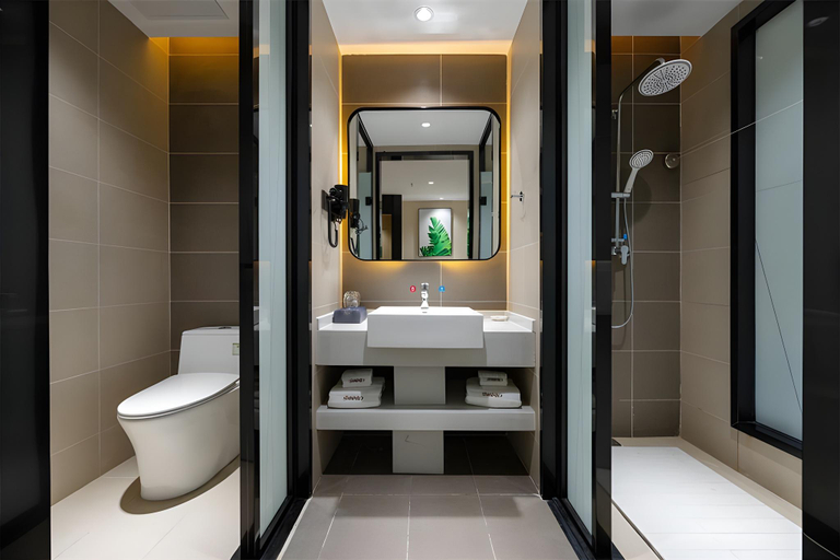 Bathroom 3, UP AND IN Hunan Yongzhou Lingling District North Zhishan Road, Yongzhou
