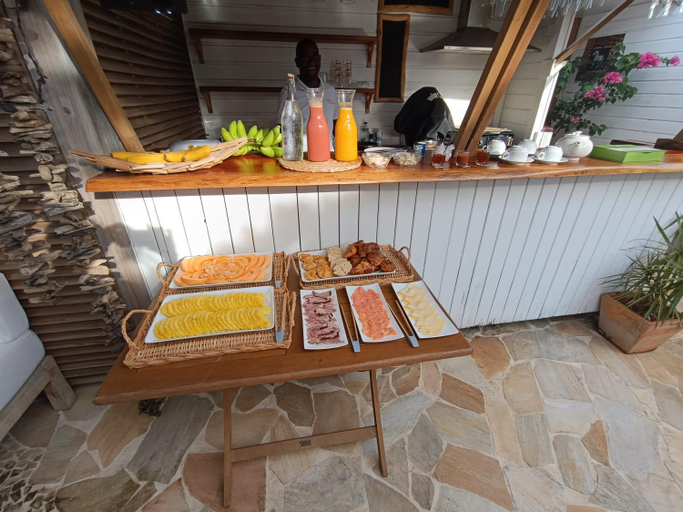 Food & Drinks 5, CLEMARA EVASION, Schœlcher