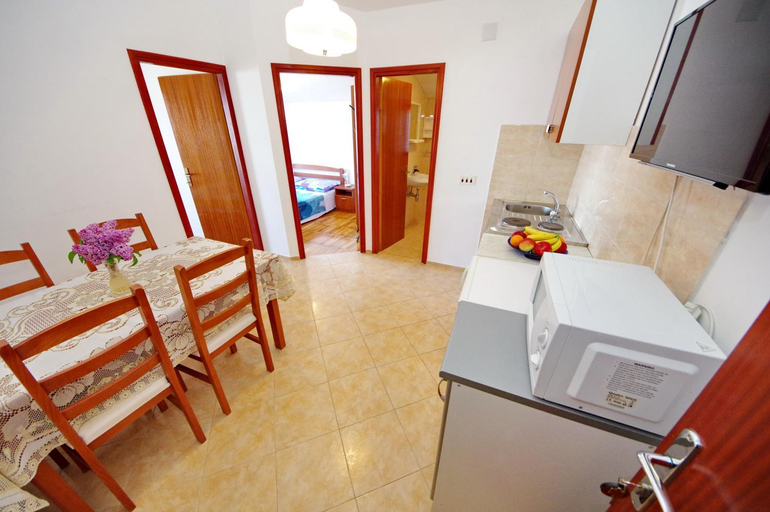 Bedroom 2, Apartments Beach, Nin