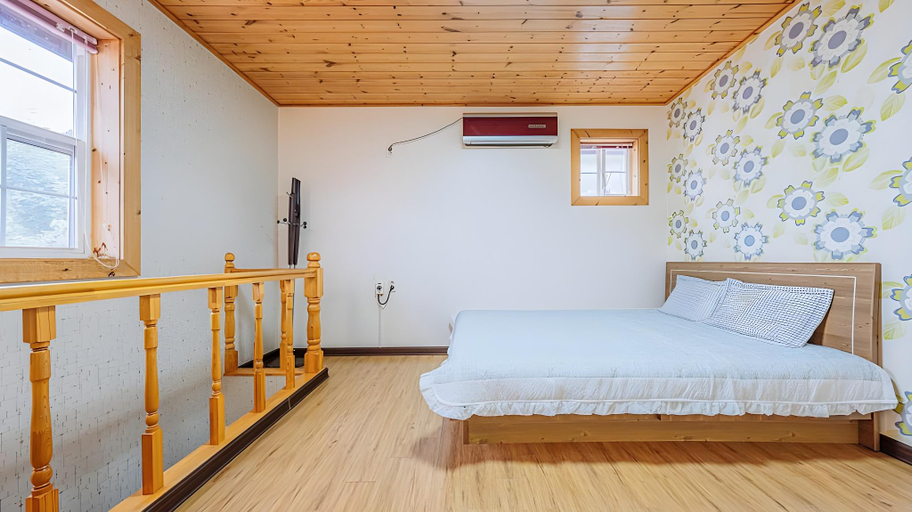 Bedroom 5, Alps Gwan Gwang Pension, Miryang