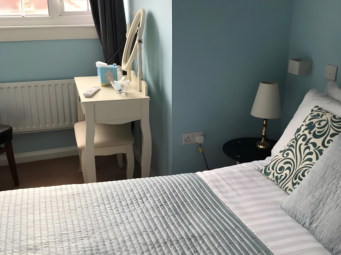 Bedroom 2, The Aldwick B&B, West Sussex