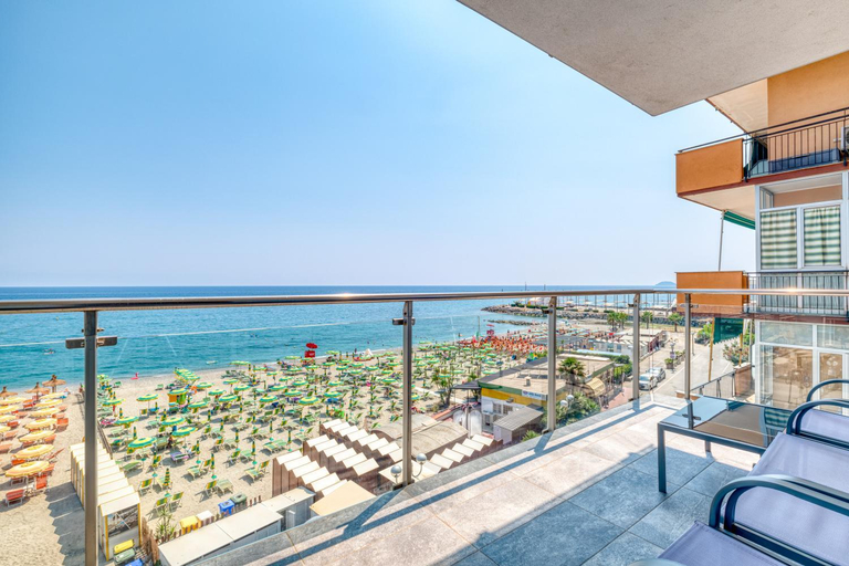 View, Lanterne Luxury Apartments, Savona