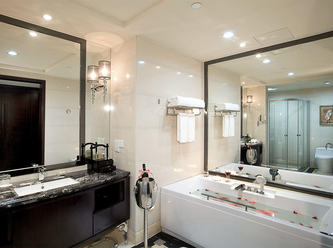 Bathroom 5, Country Garden Phoenix Hotel Jade Bay Kaiping, Jiangmen