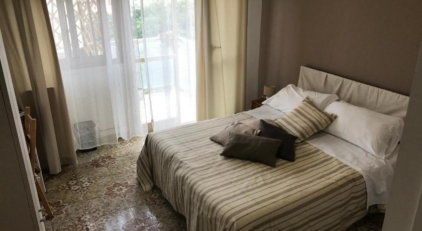 Bedroom 2, LeAlbe di Sicilia, Palermo