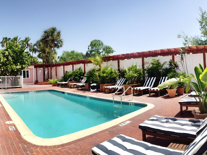 Sport & Beauty, The Riverview Hotel - New Smyrna Beach, Volusia