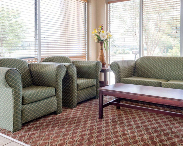 Public Area 3, Quality Inn Louisville MS, Winston