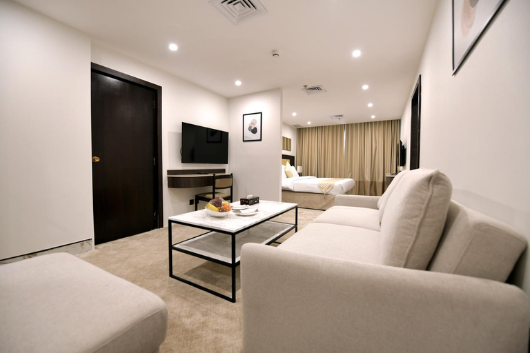 Others 5, Carlton Tower Hotel, Kuwait City