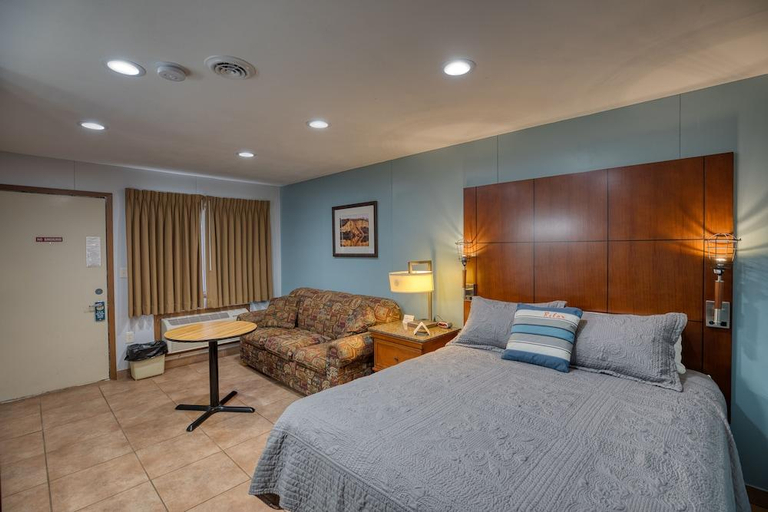 Bedroom 2, Lewis And Clark Resort, Yankton