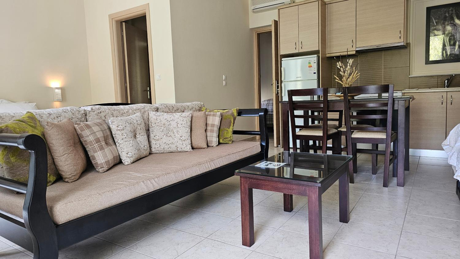 Others 3, Naiades Villas, Central Greece