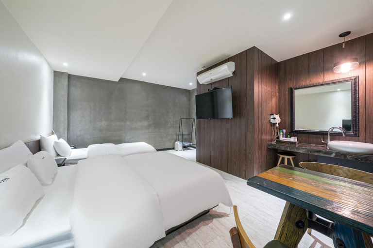 Bedroom 2, Icheon Boutique XYM, Icheon
