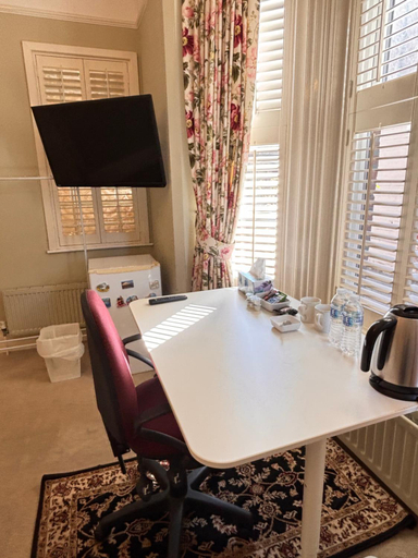 Others 4, The Mayfair guest house self catering, Southampton