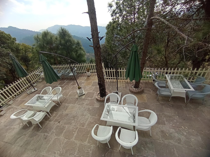Food & Drinks 4, Koro Treehouse Resort, Solan