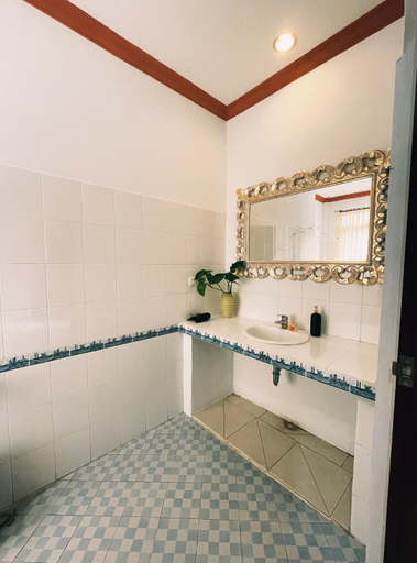 Bathroom 3, The Nest in Ubud, Gianyar