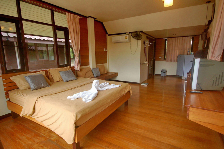 Bedroom 3, Nicslongstay Hotel, Wang Num Khiaw