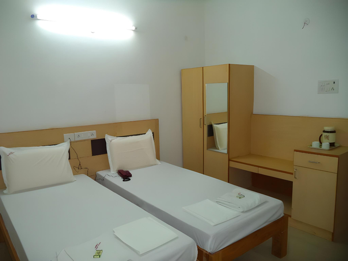 Bedroom 3, Samrat Guest House KK Nagar , Chennai