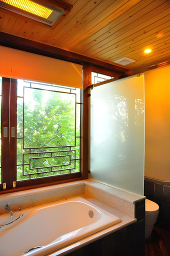 Bathroom 4, Lijiang Graceland Merry Hotel, Lijiang