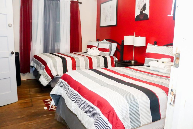 Bedroom 5, Bellas Boutique Hotel, Williamsburg