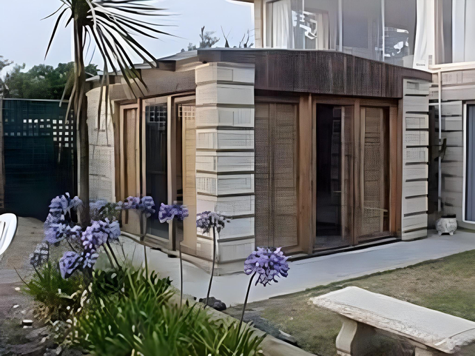 Exterior & Views 2, Beachside Apartments, Bonbeach, Melbourne