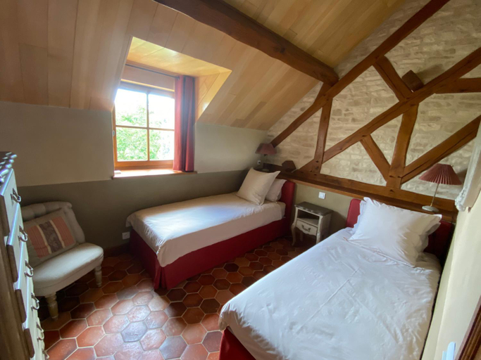 Bedroom 2, La Ferme de Fontaine Gery, Yonne