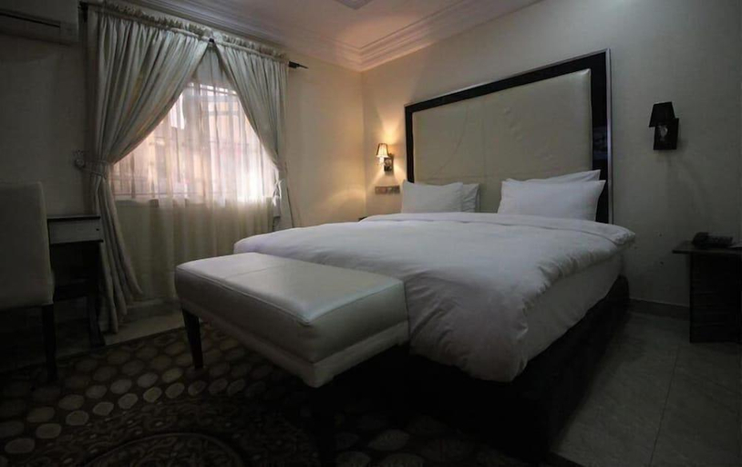 Bedroom 2, Adsuit Hotel Calabar, Akpabuyo