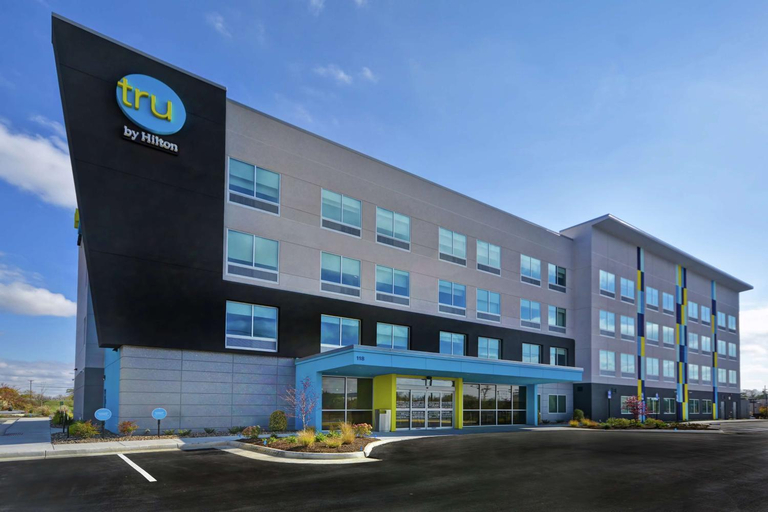Exterior & Views, Tru by Hilton Winchester, Frederick