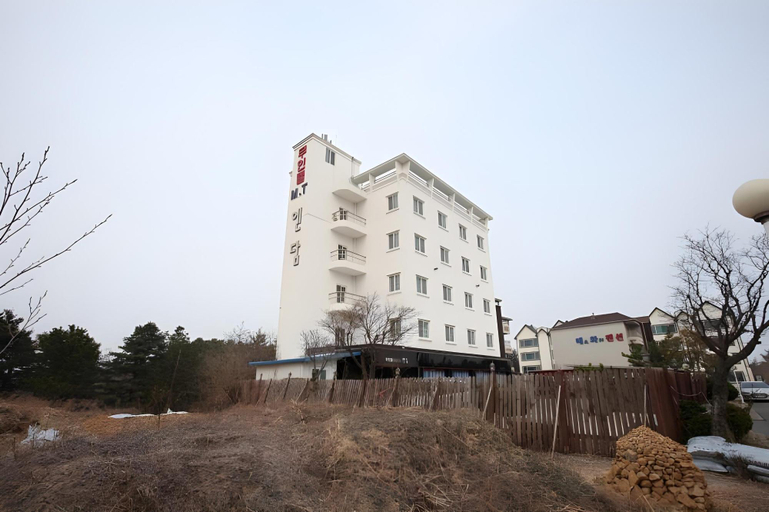 Others 2, Endam Motel, Gangneung