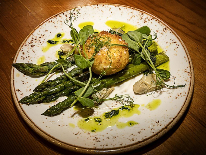 Food & Drinks 4, The White Bear, Warwickshire