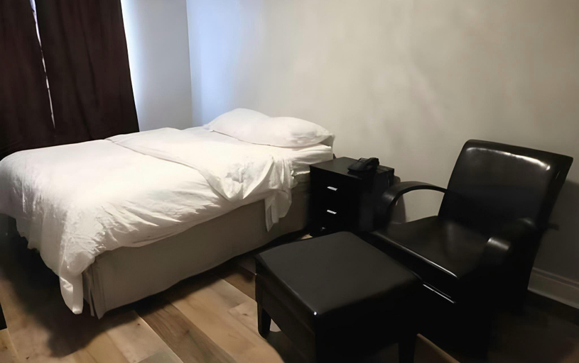 Bedroom 3, London Residency Inn, Middlesex