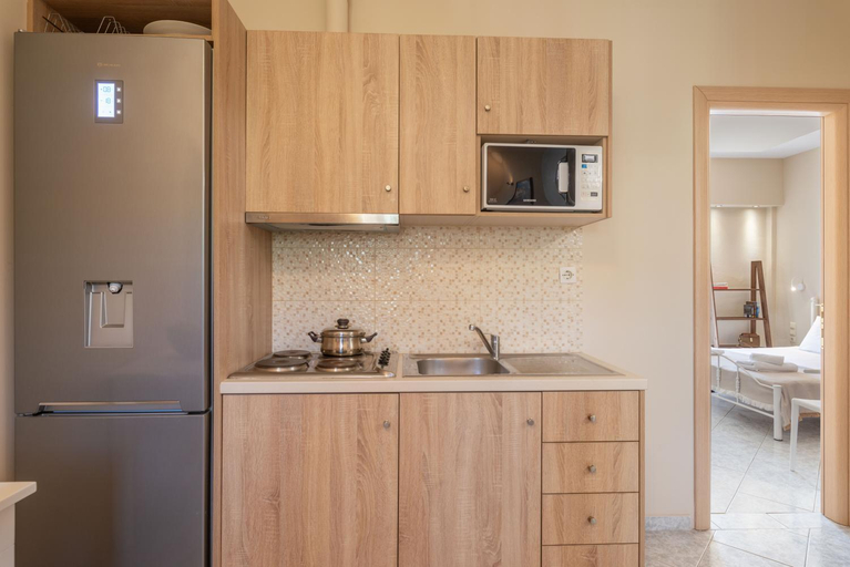 Others 4, Harmony Apartments, Epirus