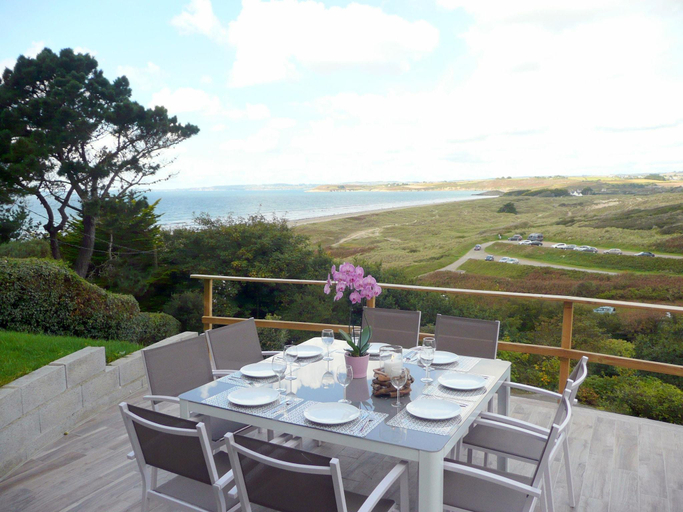 Others 5, Stone House in Brittany with Sea Views, Finistère