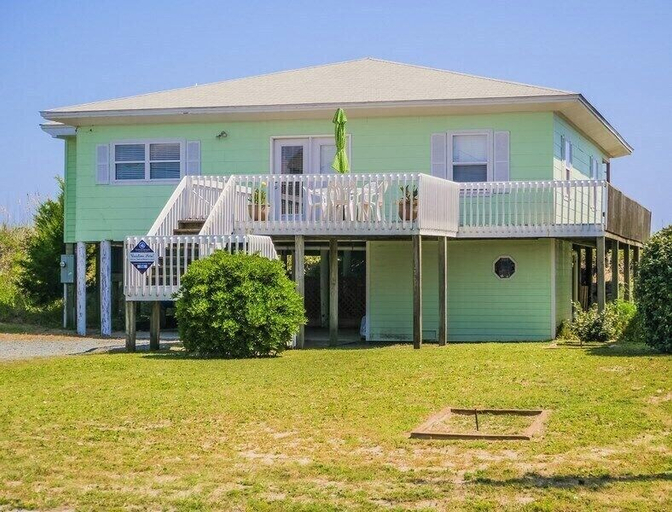 Exterior & Views 2, Costic by Topsail Realty, Pender