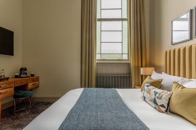Bedroom 2, Riva Boutique Hotel, Argyll and Bute