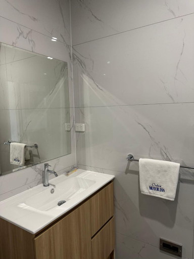Bathroom 3, Oxley Motor Inn, Oxley
