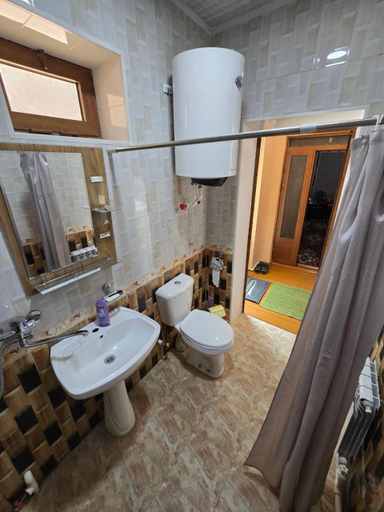Bathroom 3, Sezam, Buxoro