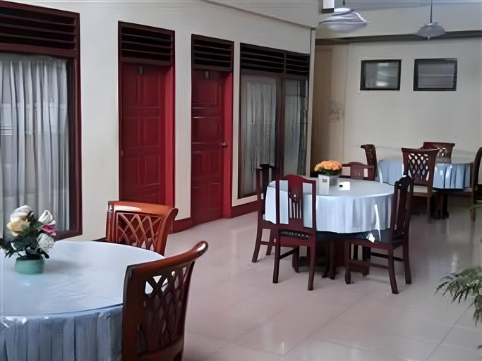 Food & Drinks 4, Hotel & Restaurant Bali, North Tapanuli