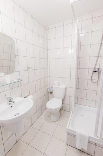 Bathroom 5, Hotel Keszyca Lesna, Międzyrzecz
