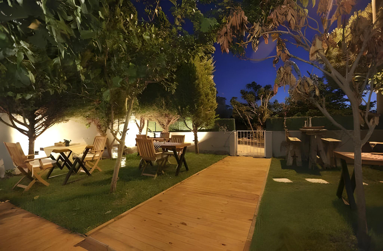 Others 3, Sakiz Kizi Alacati, Çeşme