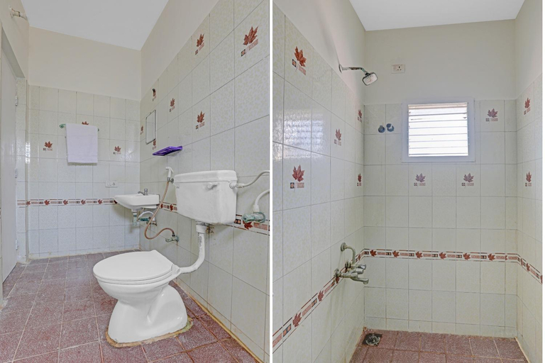 Bathroom 1, Hotel O Tiara Grand, Kancheepuram