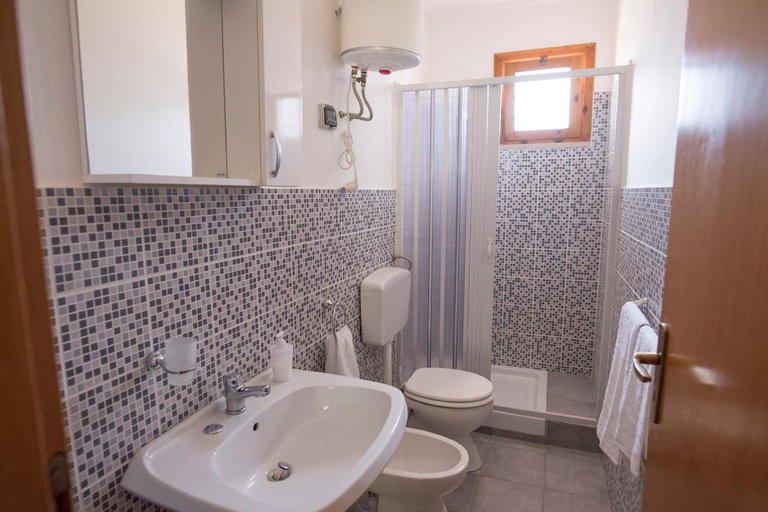 Bathroom 3, Two room apartment near the beach, Agrigento