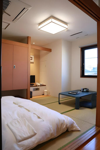 Bedroom 3, Hotel Crown Hills Arakawaoki, Tsuchiura