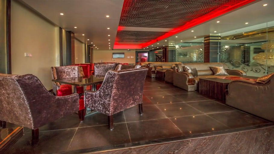 Others 5, Hotel Heavens Park, Bilaspur